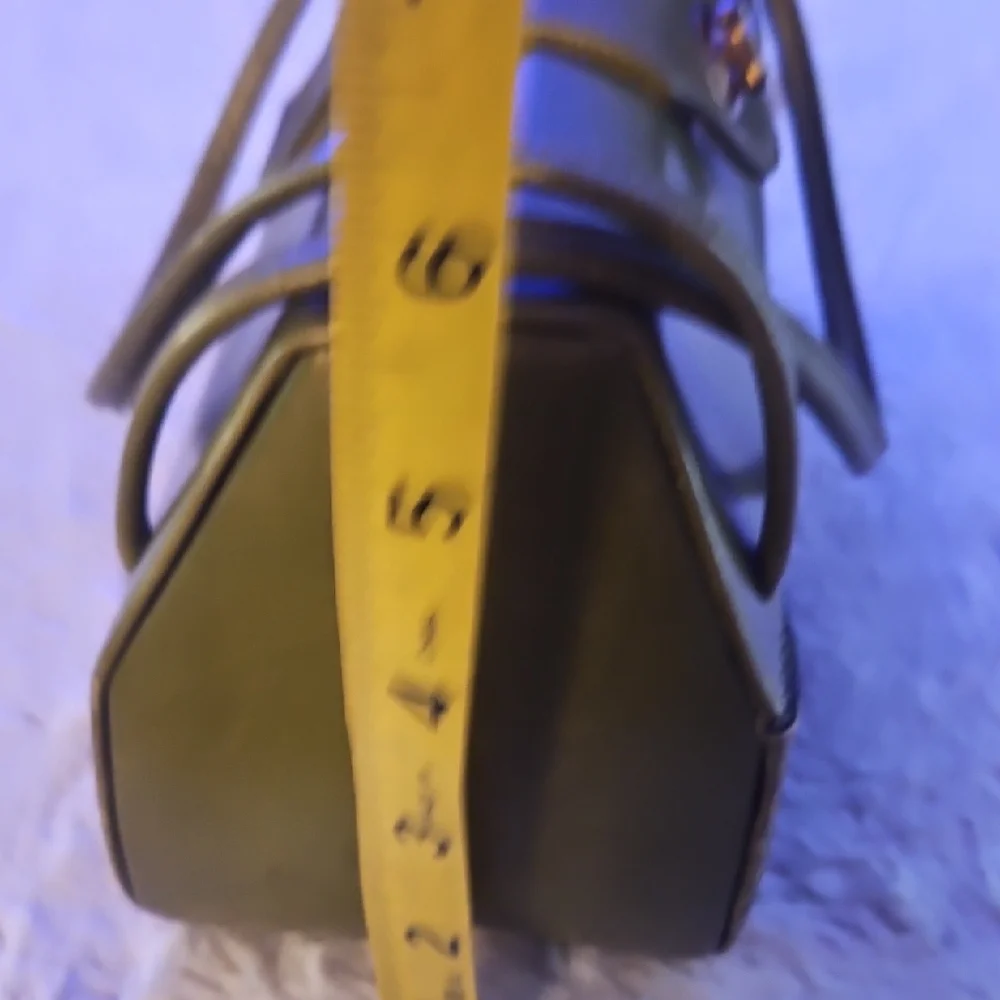 Vintage Olive Green Leather Bag - Picture 8 of 8